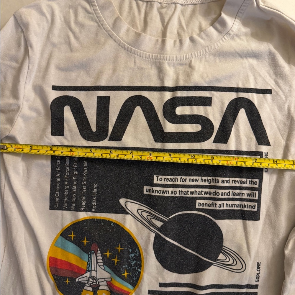 NASA White Long Sleeve Graphic Tee with Retro Rocket Shuttle Space 90’s Y2K - Picture 4 of 4